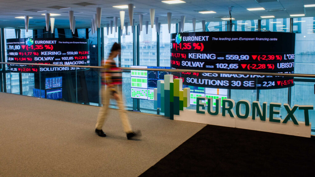 European markets head for mixed open as sentiment falters