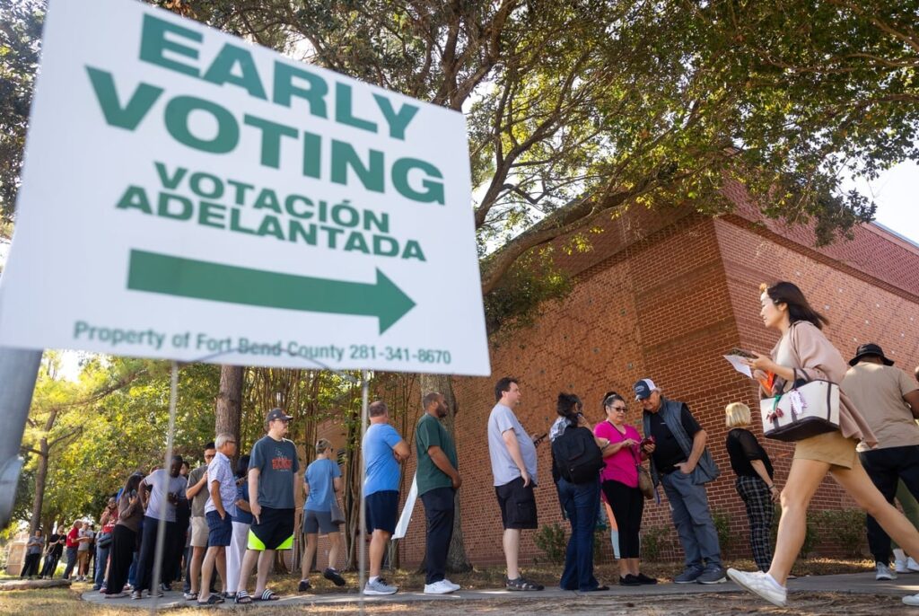 Long lines but few problems as Texas wraps the first week of early voting