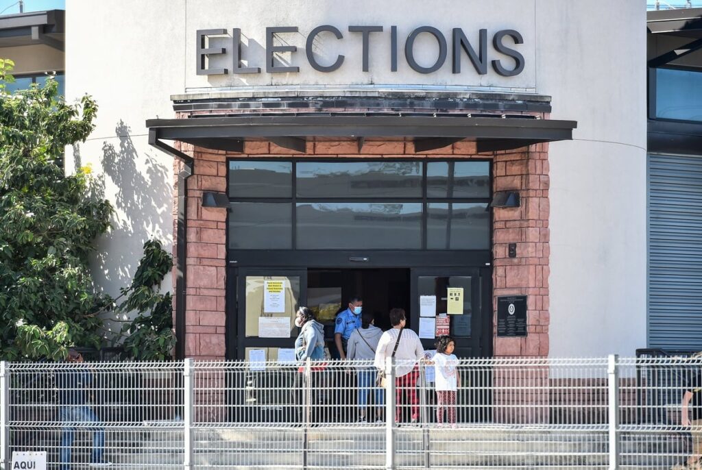 Election clerk allegedly assaulted during early voting in San Antonio