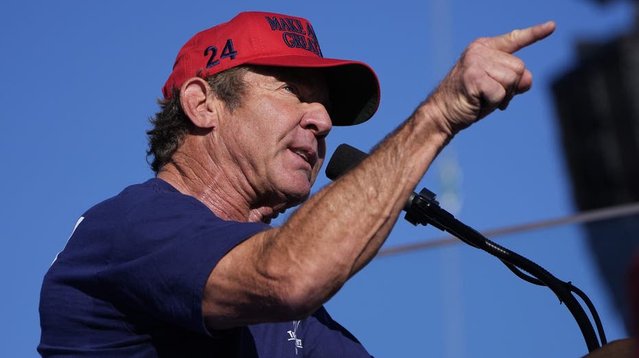 ‘Reagan’ star Dennis Quaid rallies for Trump in Coachella, California: ‘Time to pick a side’