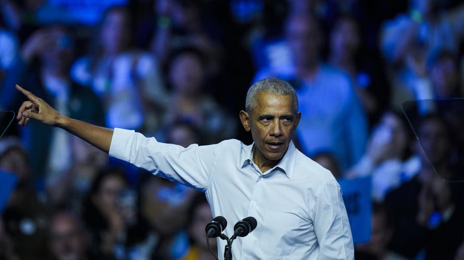 Obama slams pro-Trump men at Philadelphia rally; Springsteen warns GOP nominee is ‘an American tyrant’