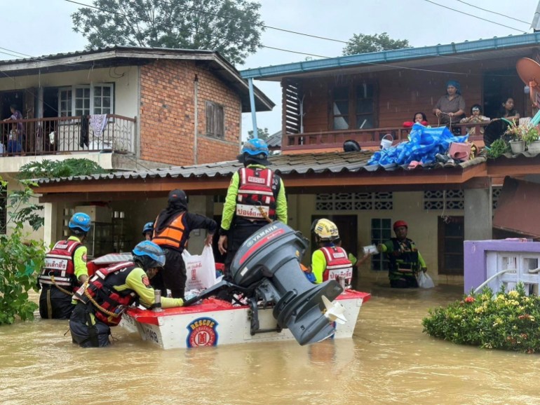 Malaysia, Thailand brace for more rains after floods kill more than 30