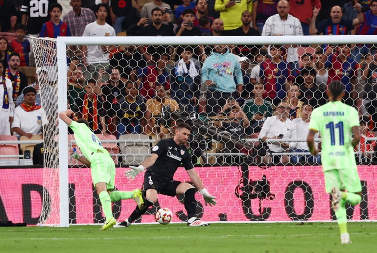 Barcelona defeat Athletic without Olmo to reach Spanish Super Cup final