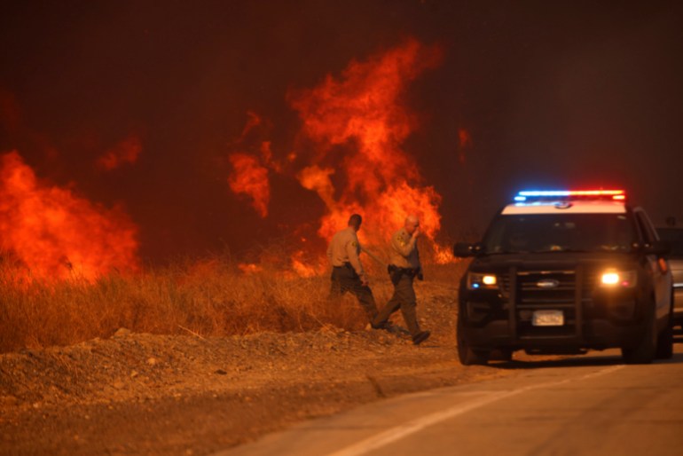 New US wildfire rips through mountain area north of Los Angeles