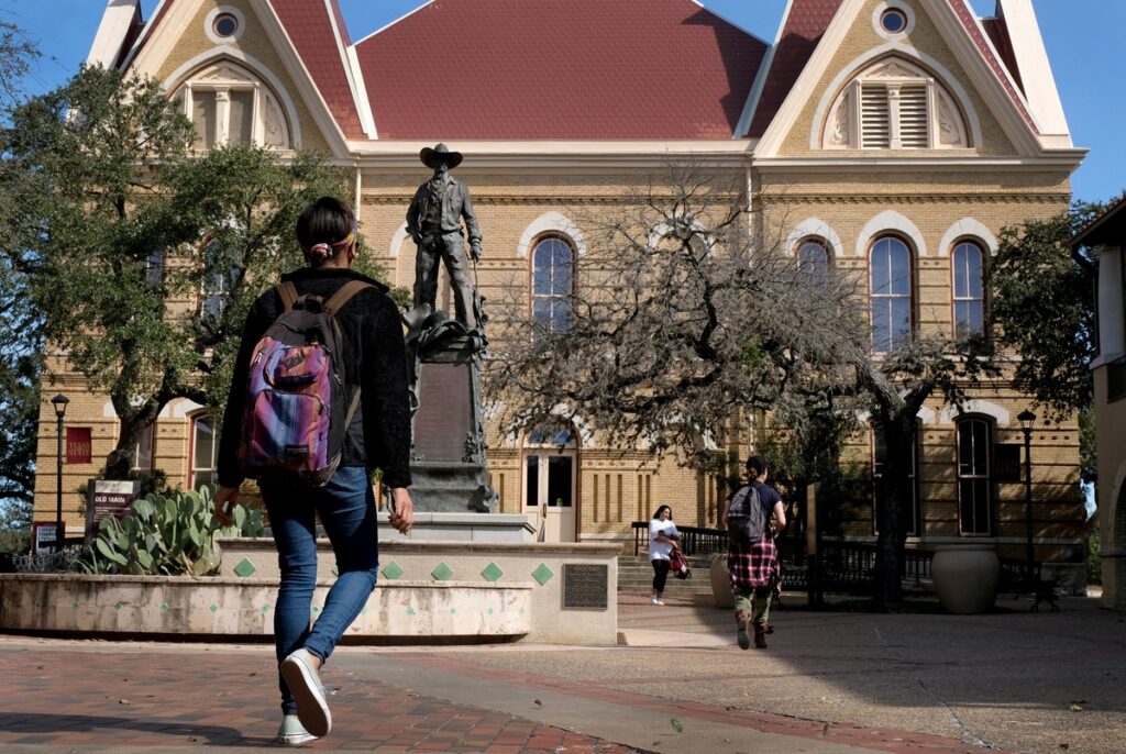 Texas lawmakers may ban certain lessons at state colleges under expanded DEI crackdown