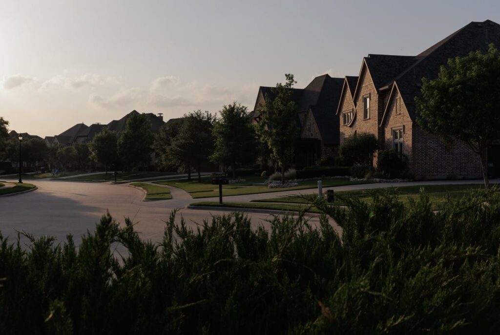 The Texas Senate wants more — and smaller — starter homes in new neighborhoods