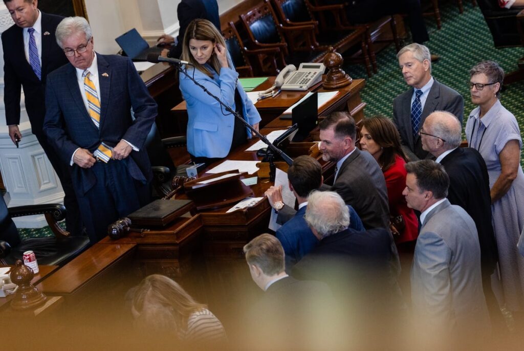 Texas Senate advances bill to start a   billion dementia research fund