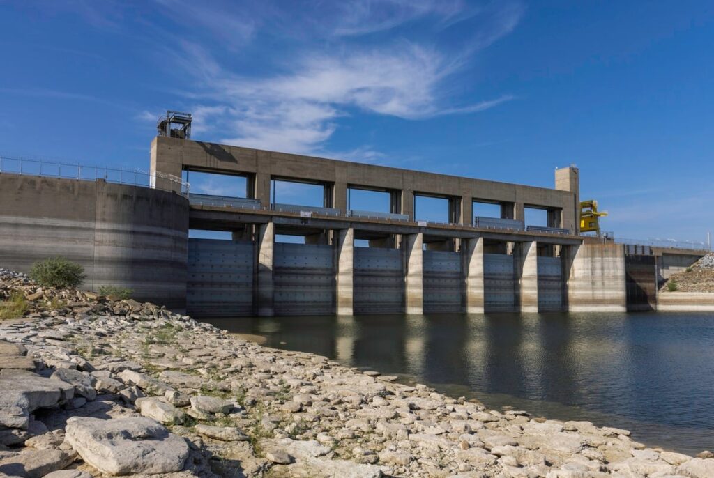 Texas Senate panel sends message to Trump: Get our water from Mexico